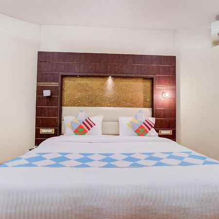 נאסיק Hotel Tapovan מראה חיצוני תמונה