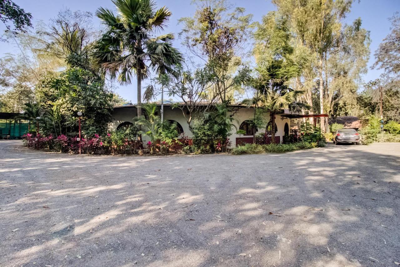 נאסיק Hotel Tapovan מראה חיצוני תמונה